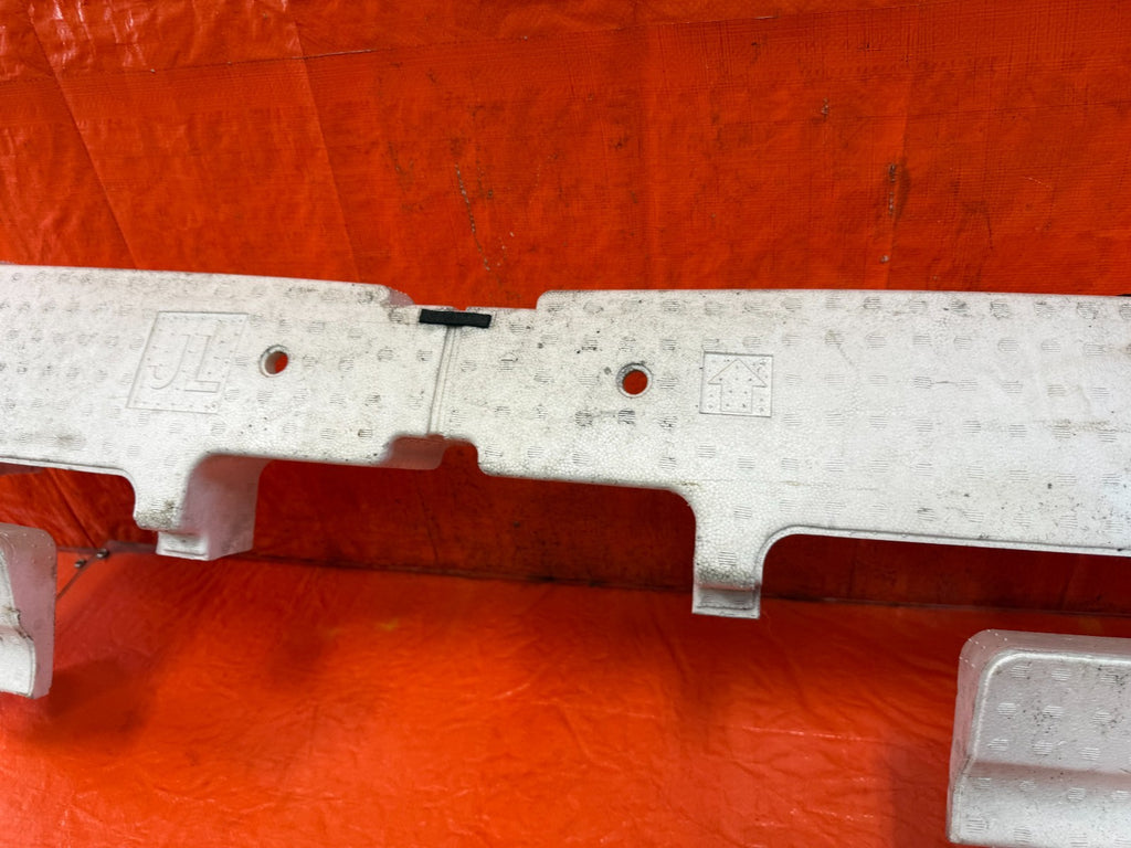 08 15 INFINITI G37 & Q60 COUPE   REAR BUMPER FOAM IMPACT ENERGY ABSORBER OEM 3206