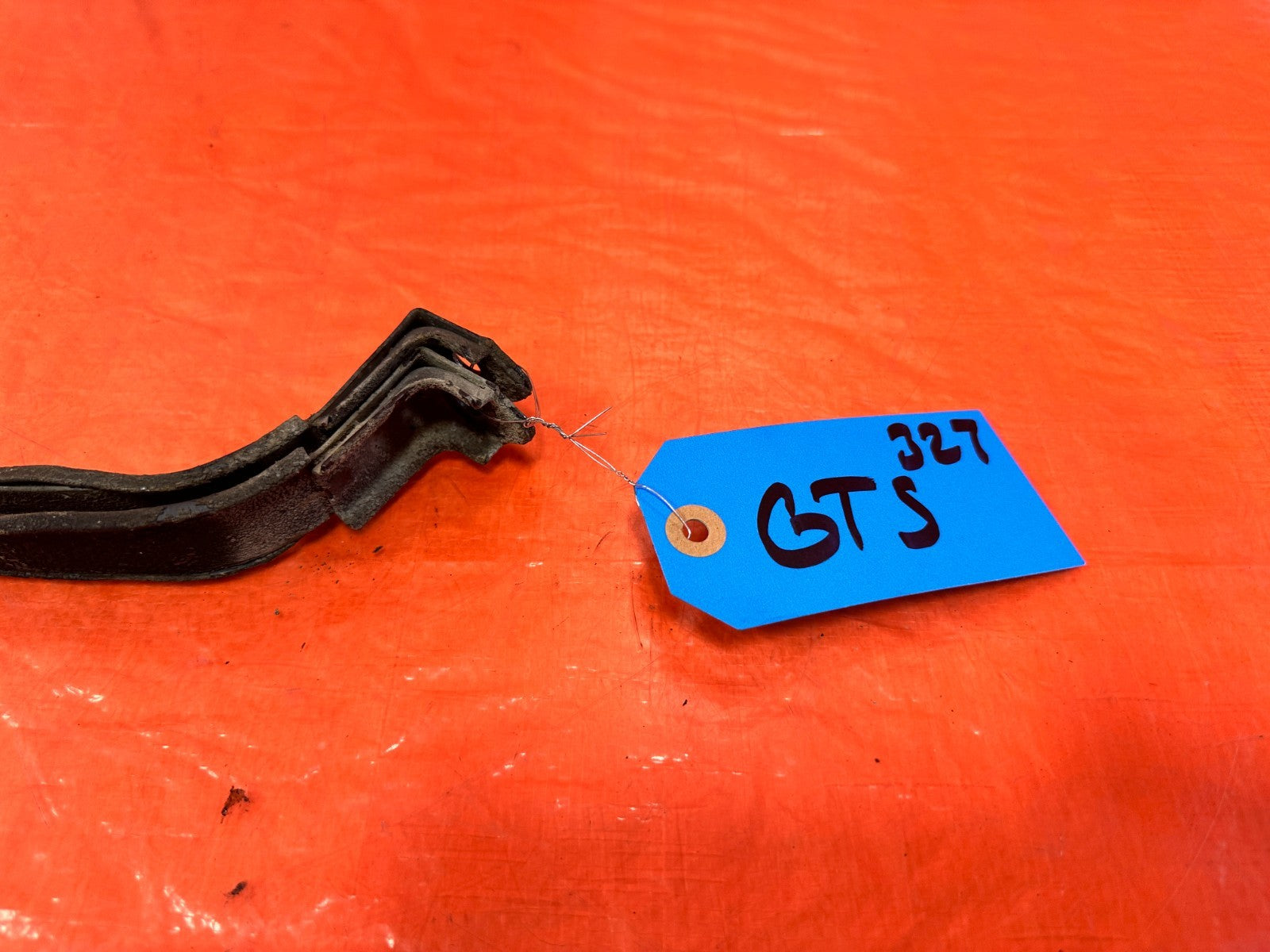 92 95 HONDA CIVIC   GAS GASOLINE FUEL TANK MOUNTING STRAPS BAND SET OEM #3272