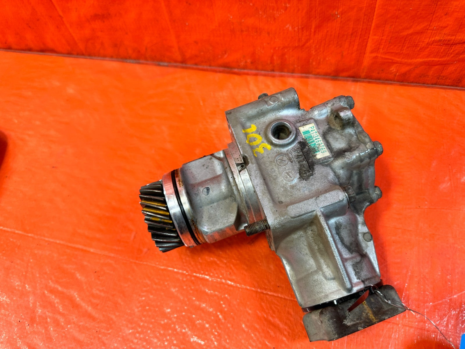97 98 HONDA CR V CRV   AUTOMATIC TRANSMISSION   TRANSFER CASE T CASE OEM #3014