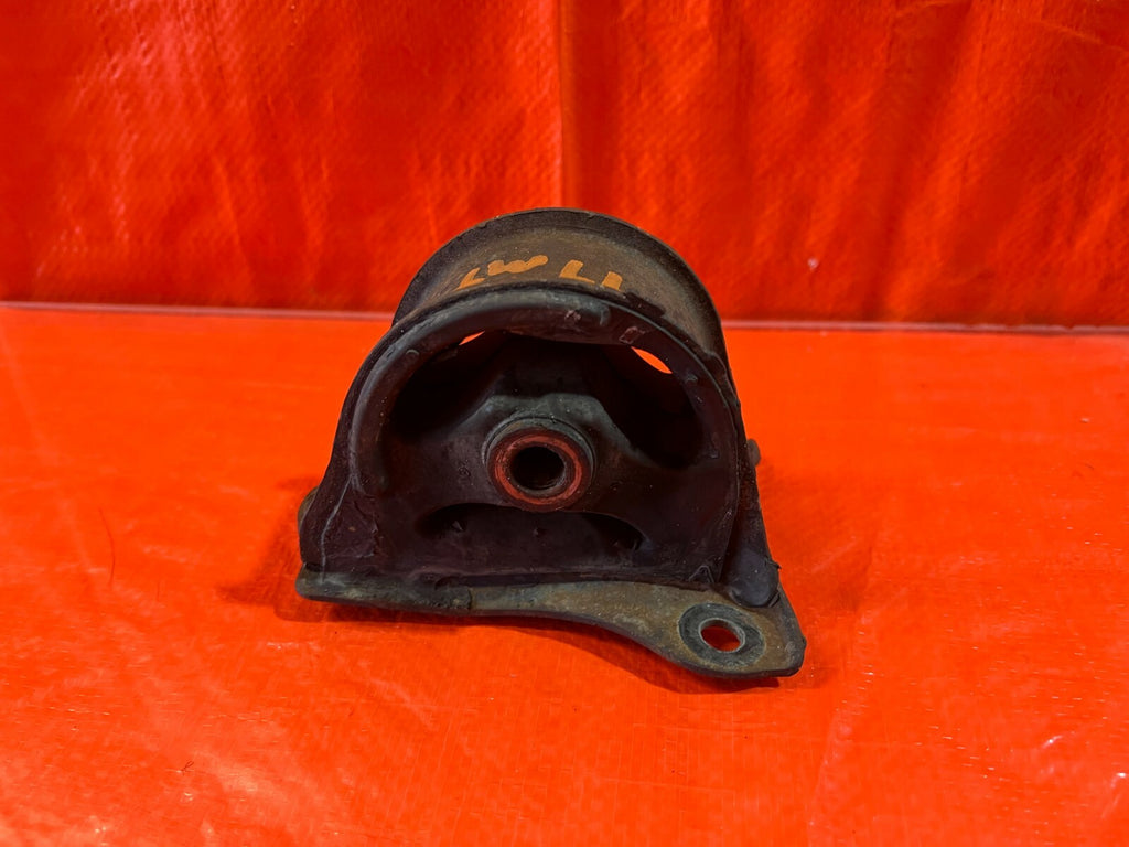 92 00 HONDA CIVIC   REAR ENGINE / TRANSMISSION MOUNT   AUTOMATIC TRANS   OEM #940