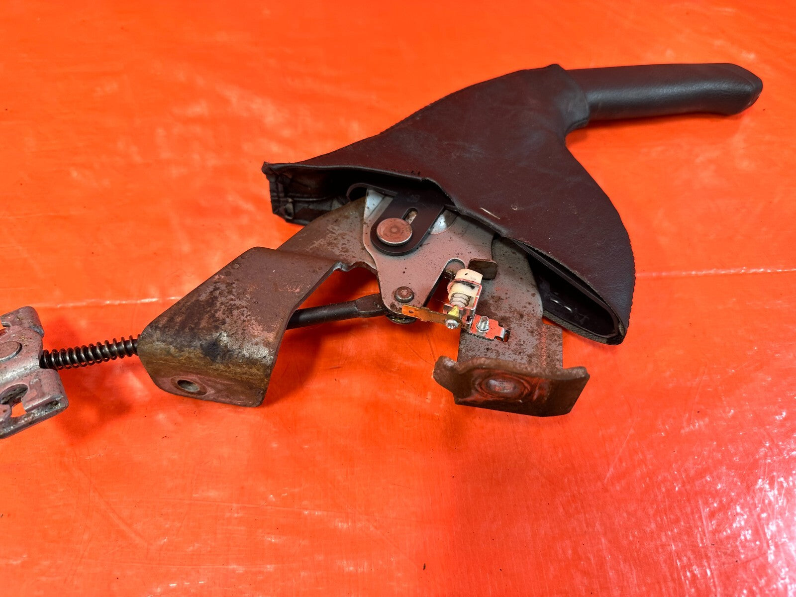 04 08 ACURA TSX   EMERGENCY / PARKING BRAKE HANDLE GRIP LEVER   OEM #2759