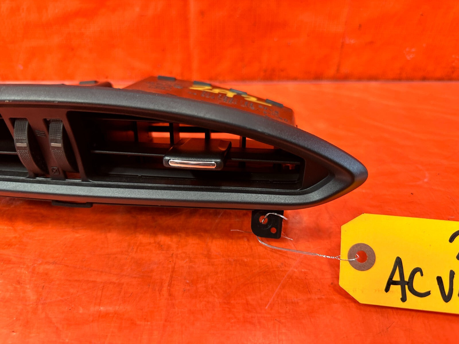 13 20 SUBARU BRZ   DASHOBOARD DASH BOARD CENTER AC VENT   OEM #2921