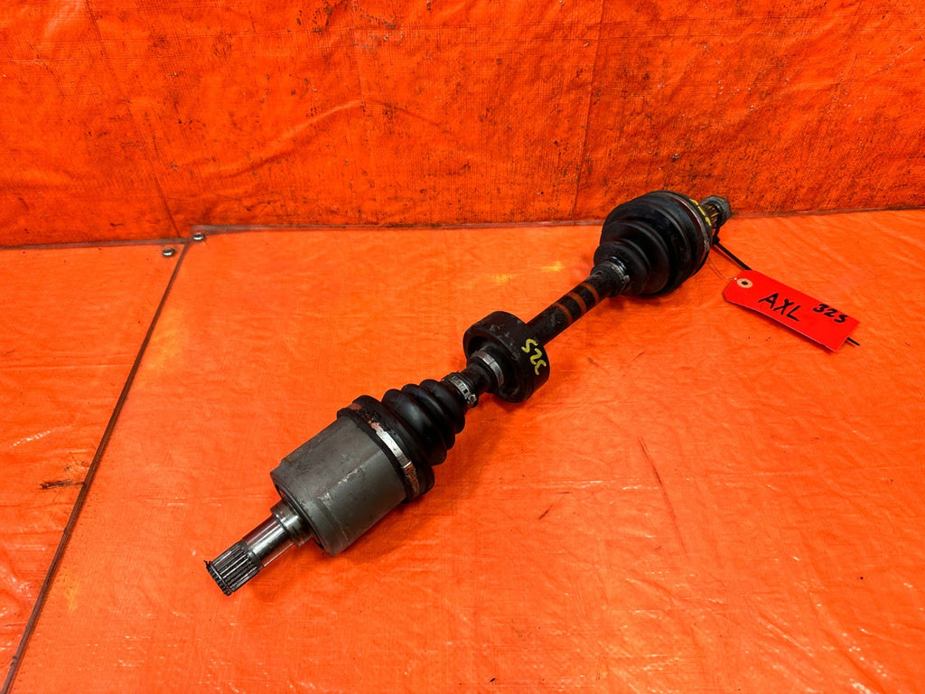 90 91 HONDA CIVIC HATCHBACK   AXLE / CV JOINT   PASSENGER RIGHT SIDE OEM 3258