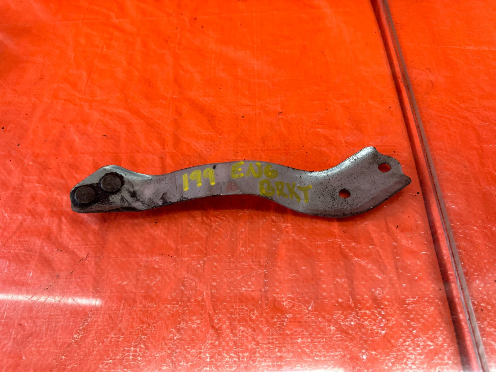 92 95 HONDA CIVIC EX SI SOHC VTEC D16Z6   EXHAUST MANIFOLD BRACKET BRACE OEM 1990