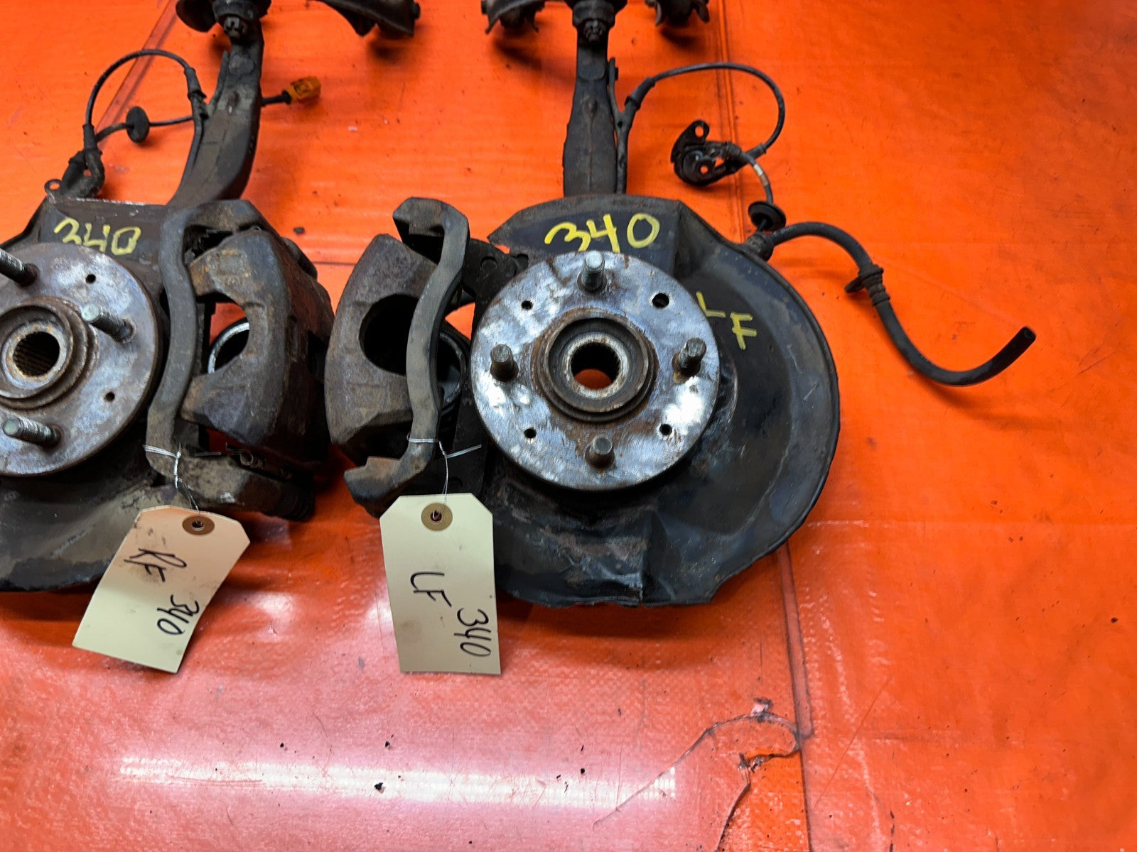 94-01 ACURA INTEGRA FRONT BIG BRAKE SPINDLES KNUCKLES HUB CONVERSION PAIR #3405