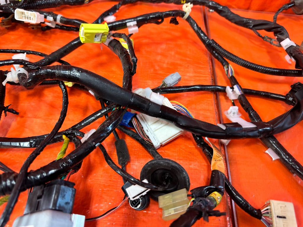 2013 13 SUBARU WRX STI WAGON   EJ257 RIGHT INTERIOR WIRE HARNESS WIRING LOOM 28321