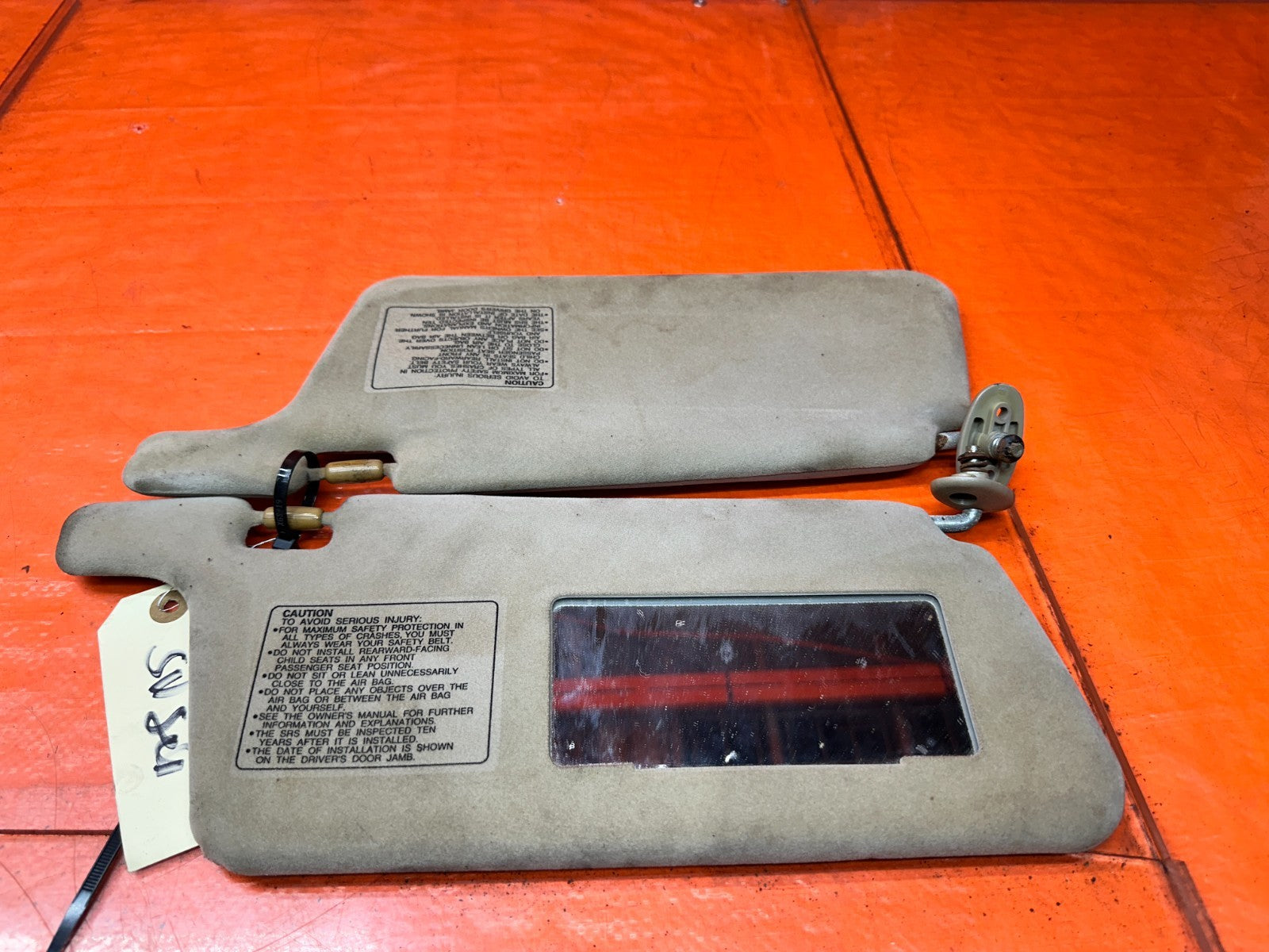 94-01 ACURA INTEGRA INTERIOR SUN VISORS PAIR LEFT DRIVER RIGHT PASS OEM #34015