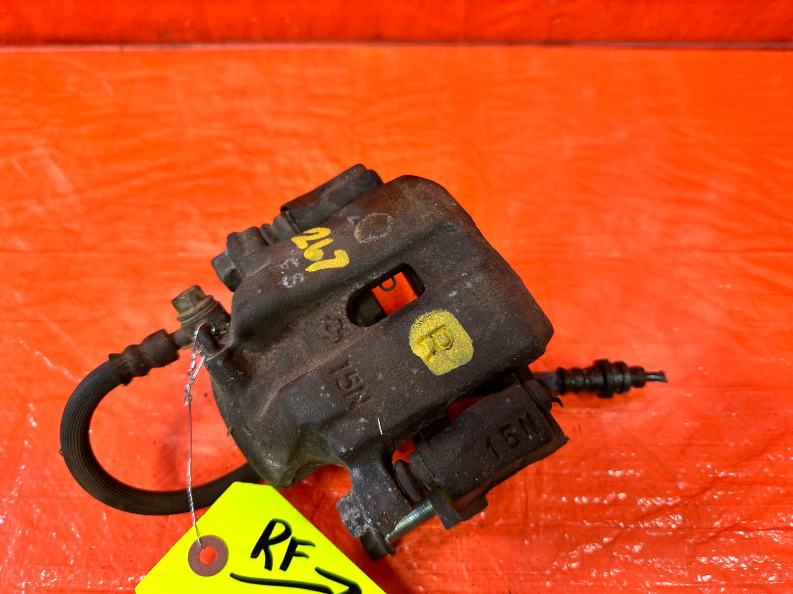 90 93 MAZDA MX 5 MIATA   PASSENGER RIGHT FRONT BRAKE CALIPER   OEM #2676