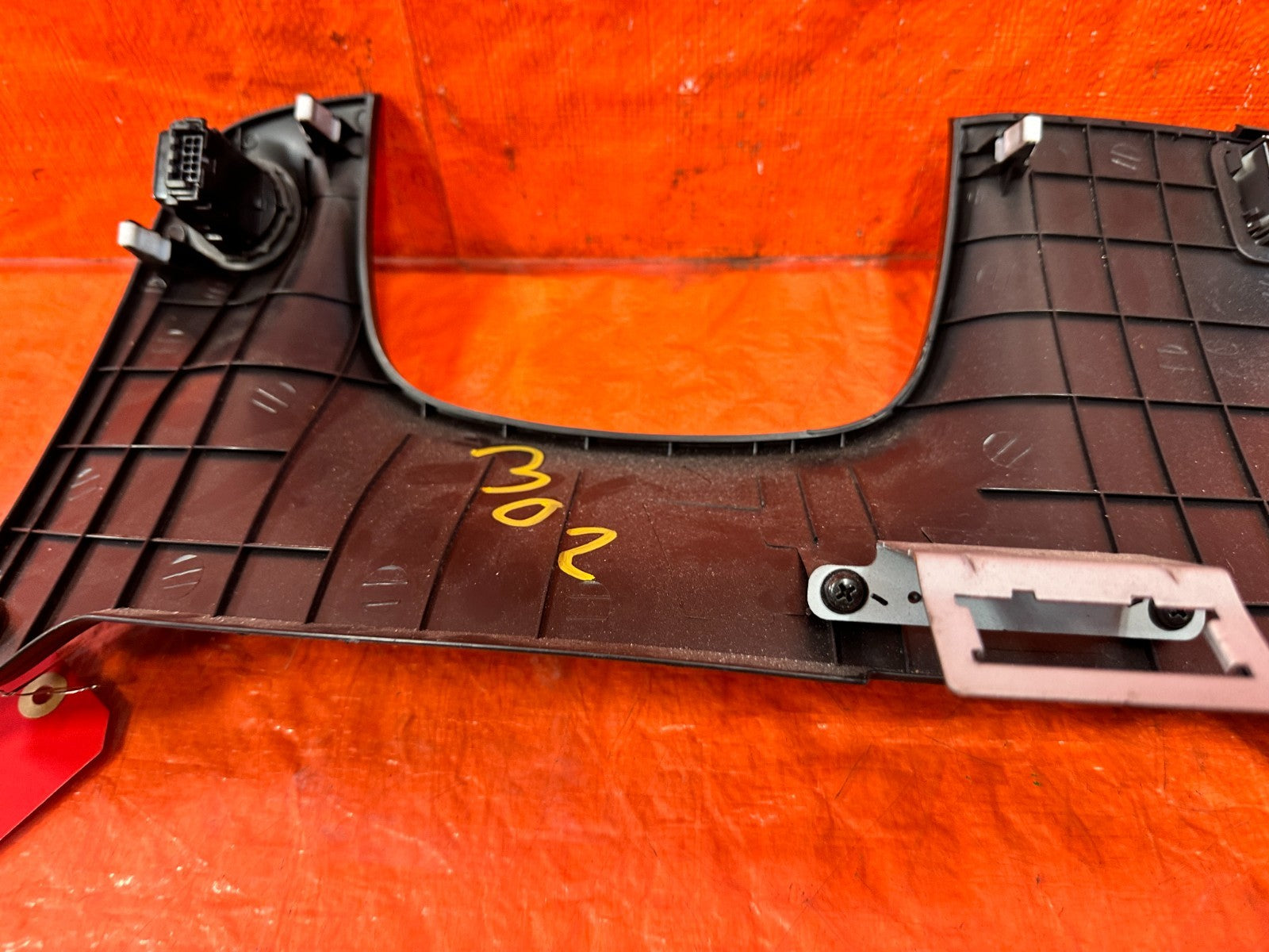11 16 HYUNDAI GENESIS COUPE KNEE TRIM UNDER STEERING COLUMN LOWER COVER OEM #3029