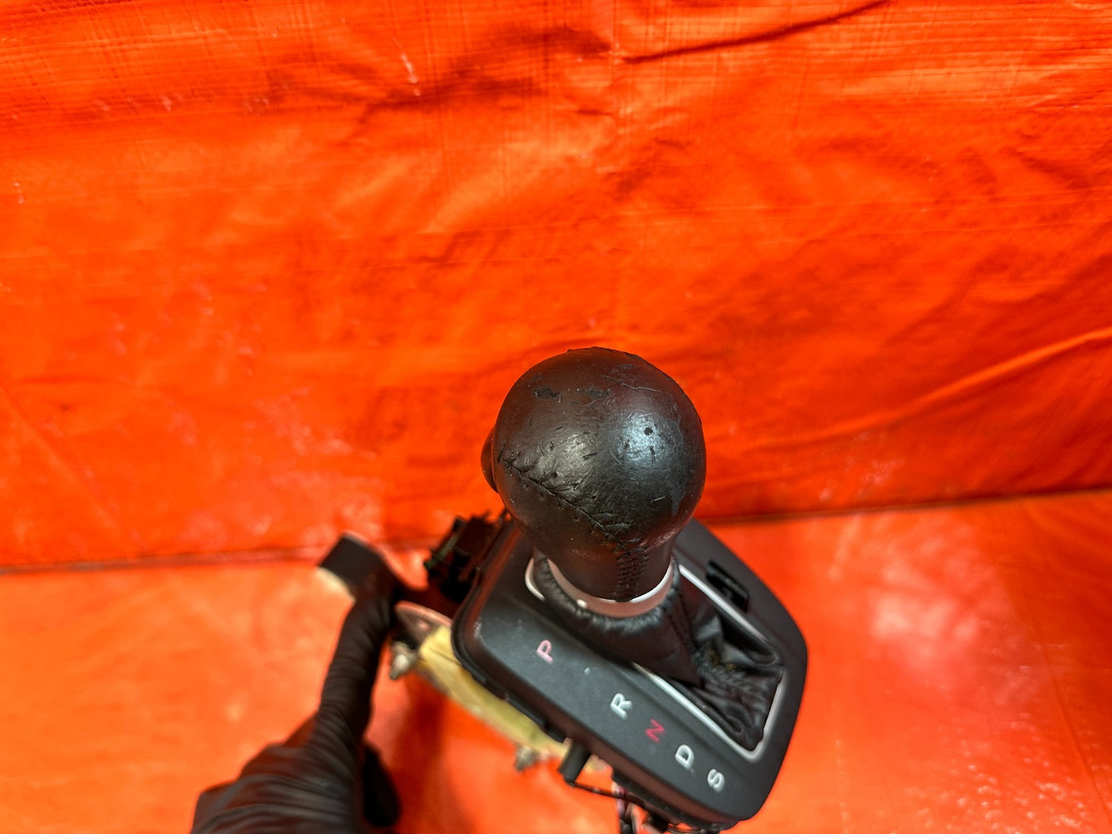 11 14 ACURA TSX   AUTOMATIC TRANSMISSION SHIFTER / GEAR SELECTOR   OEM 3212