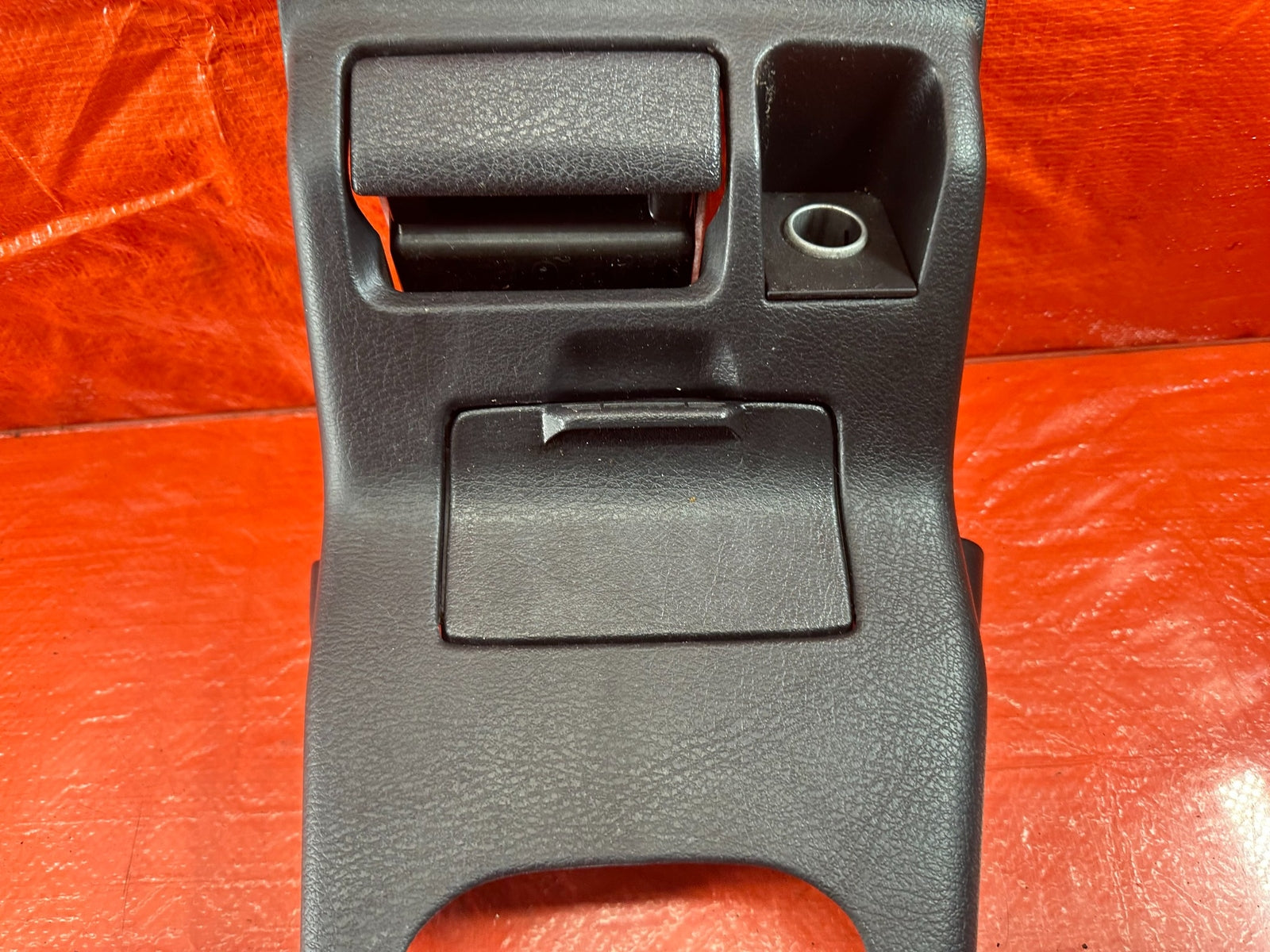 92 95 HONDA CIVIC HATCH DASHBOARD CENTER CONSOLE STORAGE ASH TRAY BLACK OEM #1994