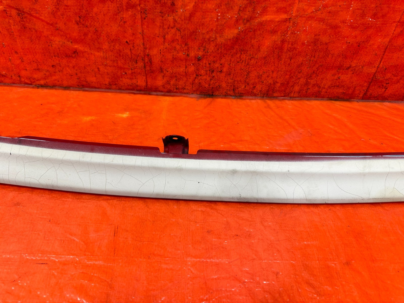 90 91 HONDA CIVIC HATCHBACK   FRONT BUMPER GRILLE INSERT  ASSEMBLY   OEM 3256