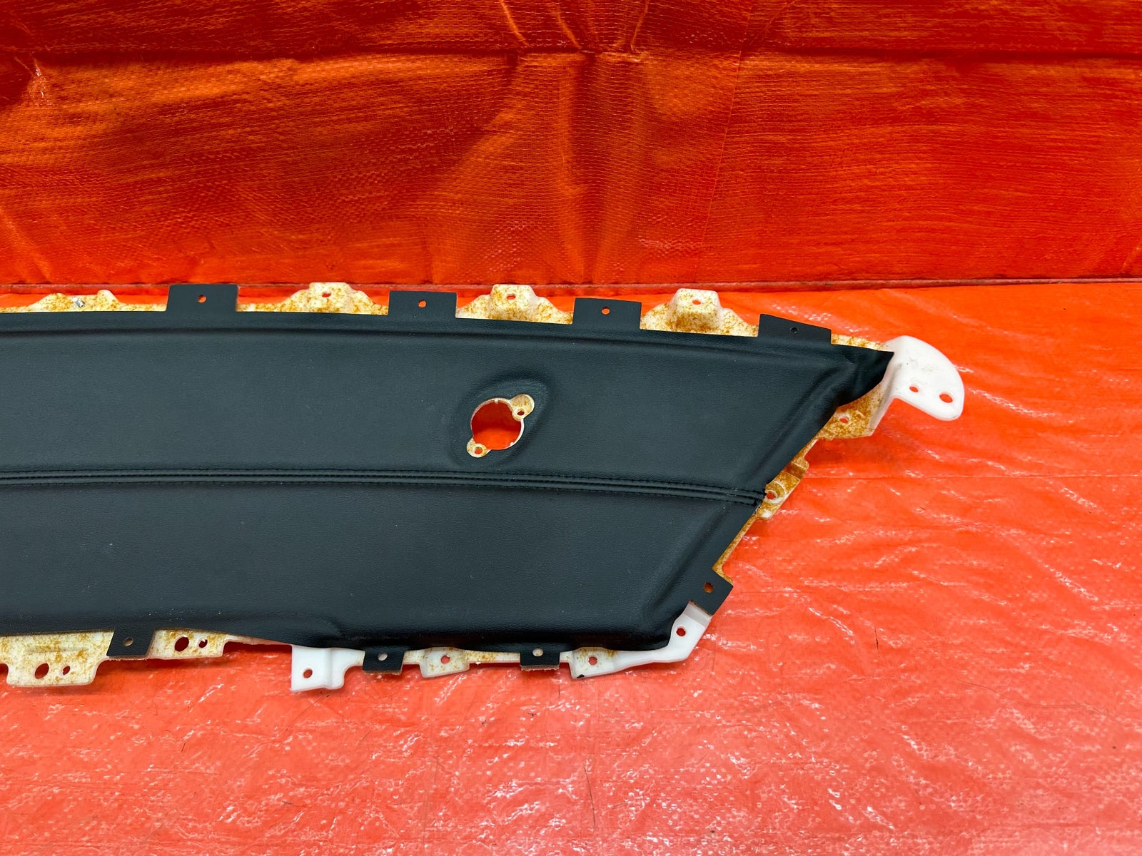 08 15 INFINITI G37 & Q60 COUPE DRIVER LEFT BLACK LEATHER DOOR PANEL INSERT #1854