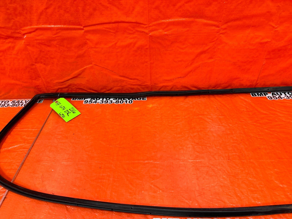 94 01 ACURA INTEGRA 2D PASSENGER RIGHT WEATHER STRIP TRIM SEAL GASKET OEM #2467