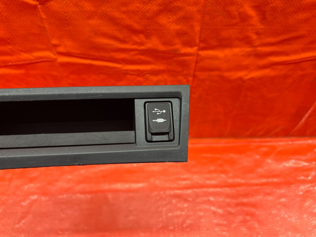 13 16 SCION FRS   STORAGE TRAY COMPARTMENT BOX POCKET W/ HEADHPONE JACK OEM #1644