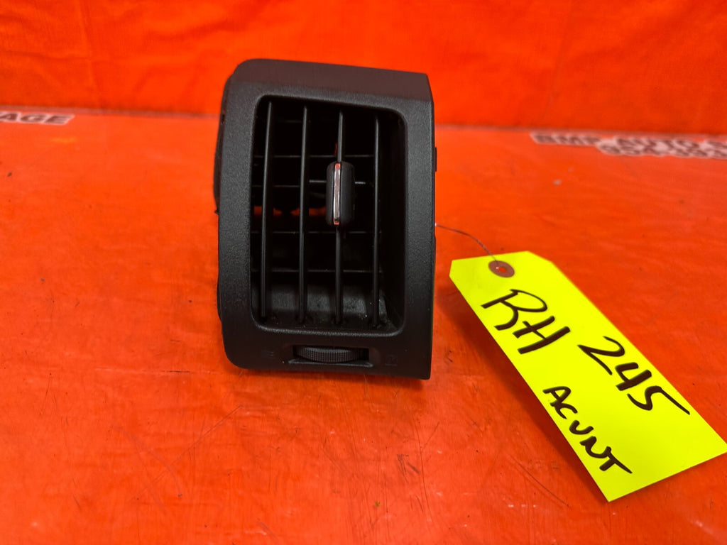 08 15 INFINITI G37 Q60 2D COUPE PASSENGER RIGHT AC AIR CONDITIONING VENT OEM 2455
