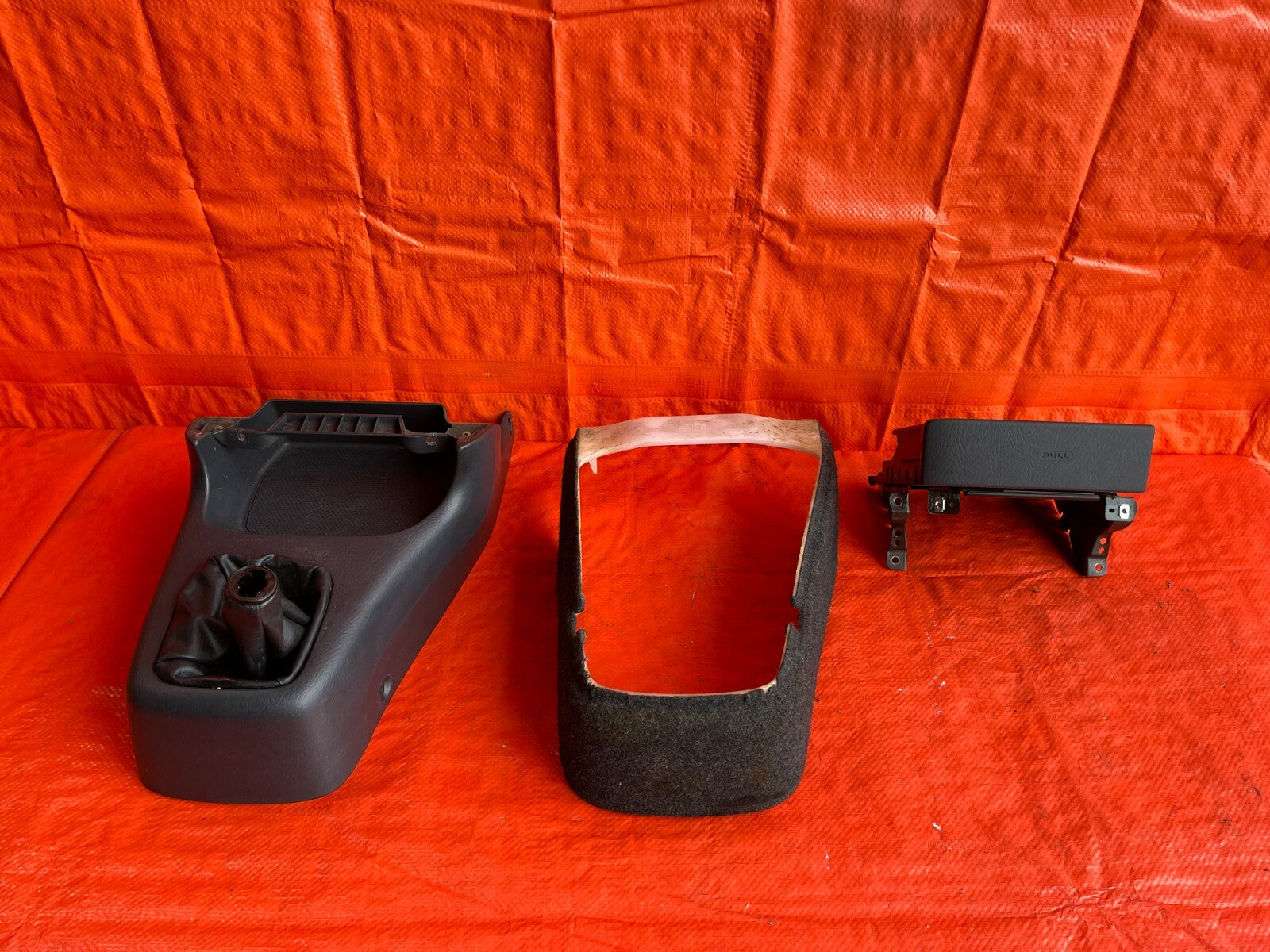 99 01 HONDA CR V CRV 5 SPEED MANUAL STICK SHIFT CENTER SHIFTER CONSOLE OEM #670