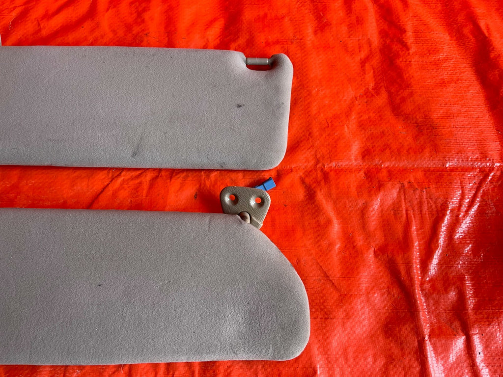 92 94 LEXUS SC300 SC400   SUN VISOR SET   LEFT AND RIGHT   TAN COLOR   OEM #643