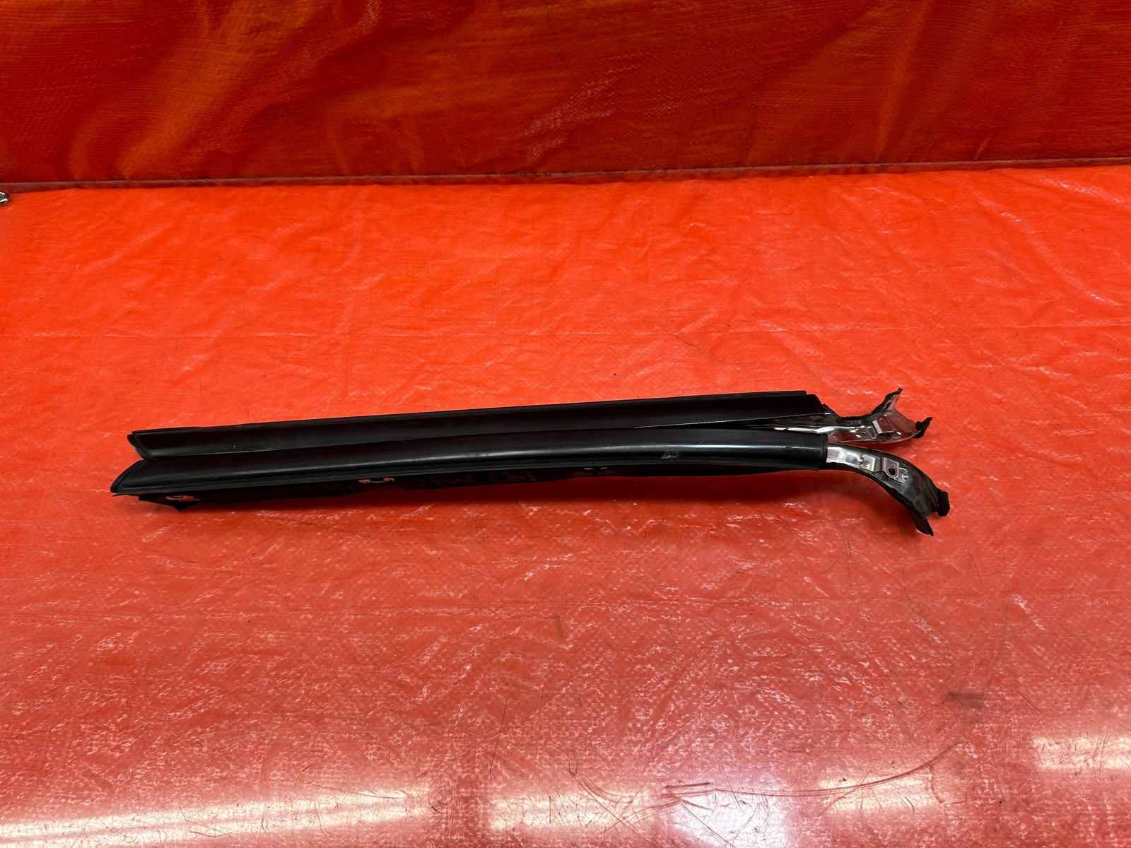 00 09 HONDA S2000   WINDSHIELD TRIM SET   LEFT AND RIGHT   OEM FACTORY #19710