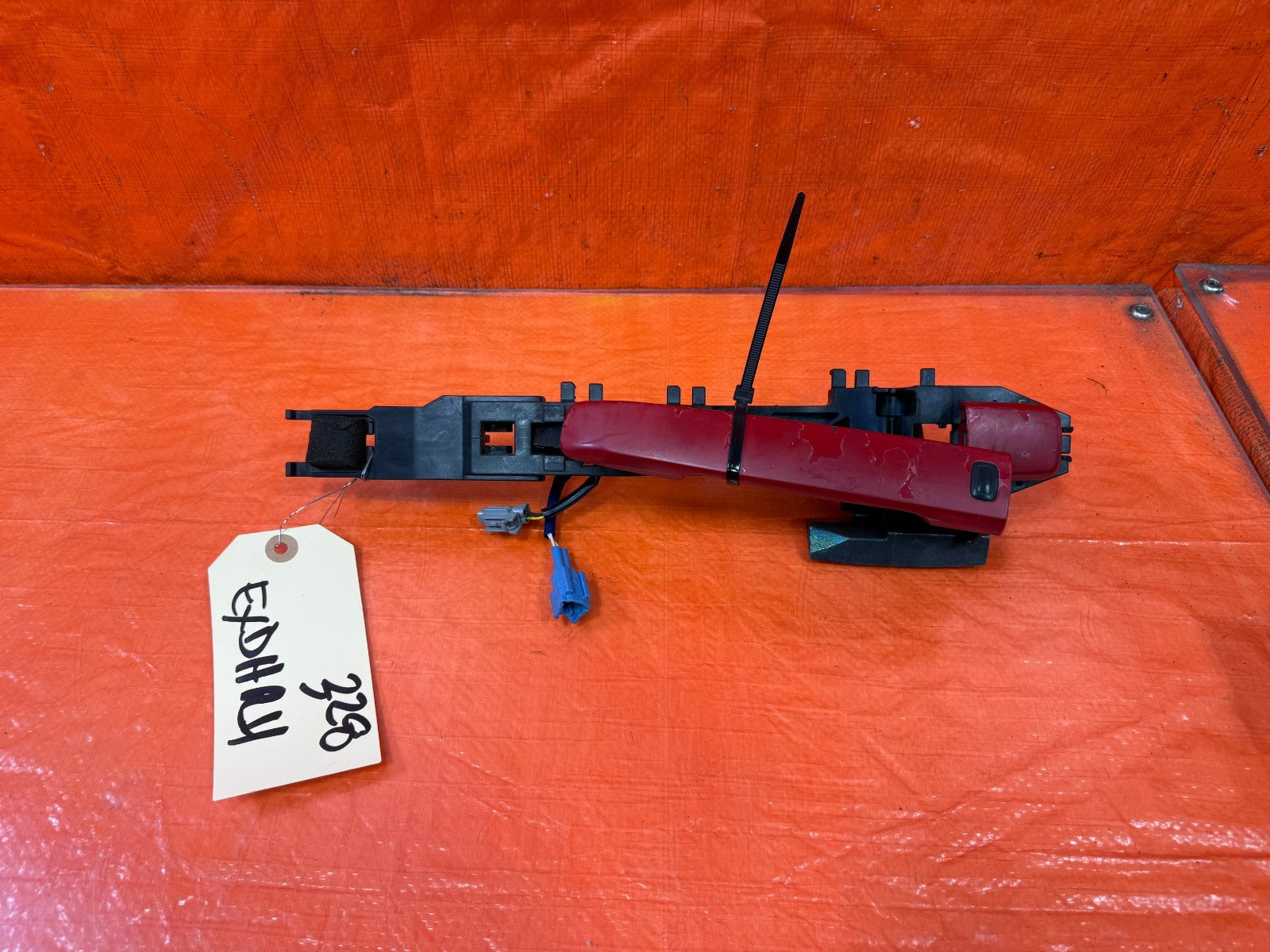 08 13 INFINITI G37 COUPE 2D   RIGHT FRONT EXTERIOR DOOR HANDLE RED   OEM #3280