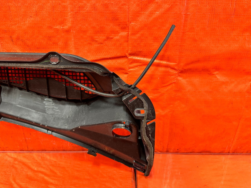 13 20 SUBARU BRZ   WINDSHIELD WIPER COWL TRIM PLASTIC   OEM FACTORY #29211