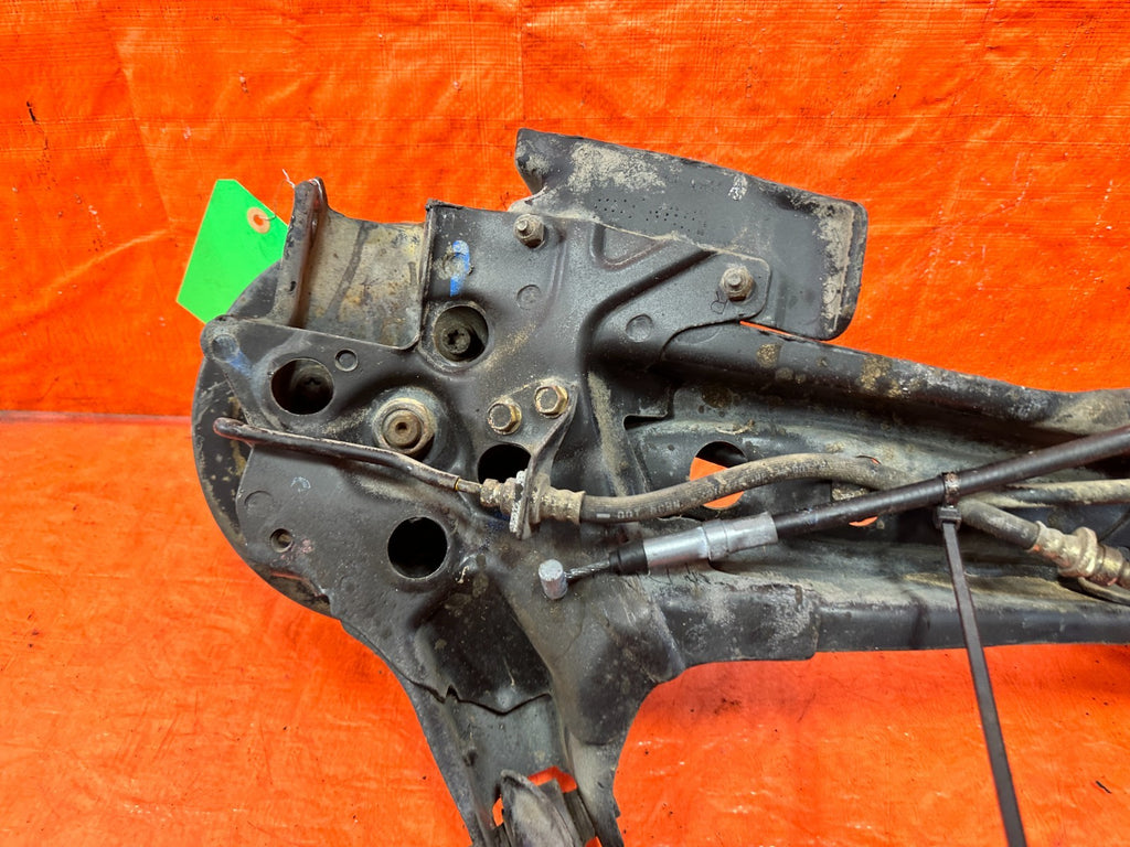 90 91 HONDA CIVIC HATCHBACK   PASSENGER RIGHT REAR TRAILING ARM LOWER ARM   OEM9