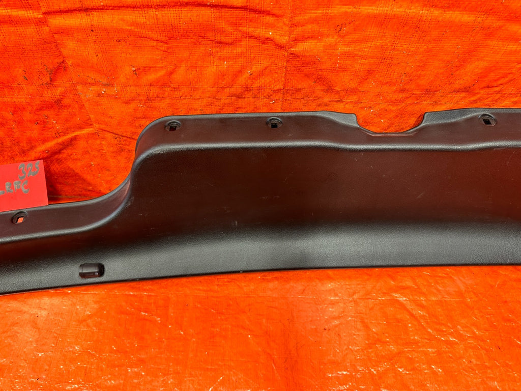 90 91 HONDA CIVIC HATCHBACK   REAR HATCH TAILGATE TRIM PLASTIC COVER OEM 3253