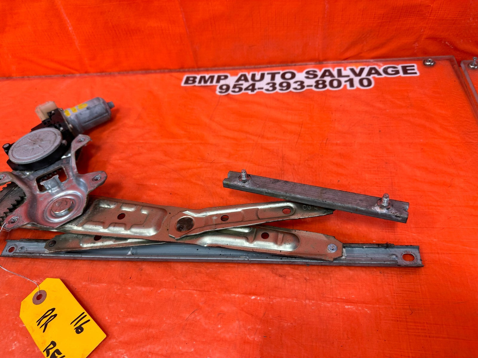 2010 10 INFINITI FX35 PASSENGER RIGHT REAR   WINDOW REGULATOR W/ MOTOR OEM #1165