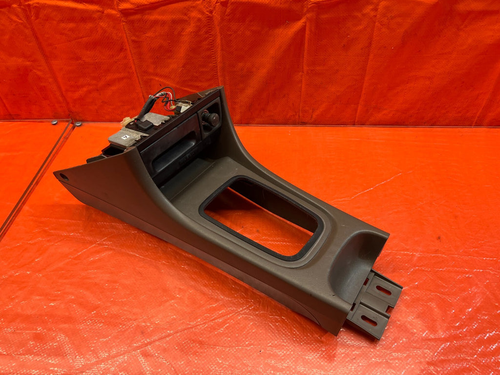 94 01 ACURA INTEGRA   AUTOMATIC SHIFTER CENTER CONSOLE TRIM BEZEL   OEM #1620