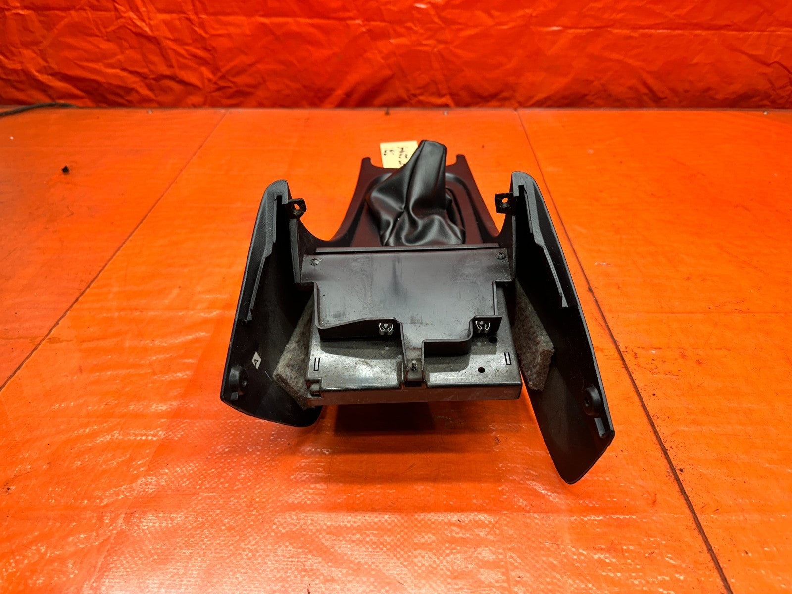 94 01 ACURA INTEGRA 5 SPEED MANUAL CENTER SHIFTER CONSOLE TRIM OEM #3316