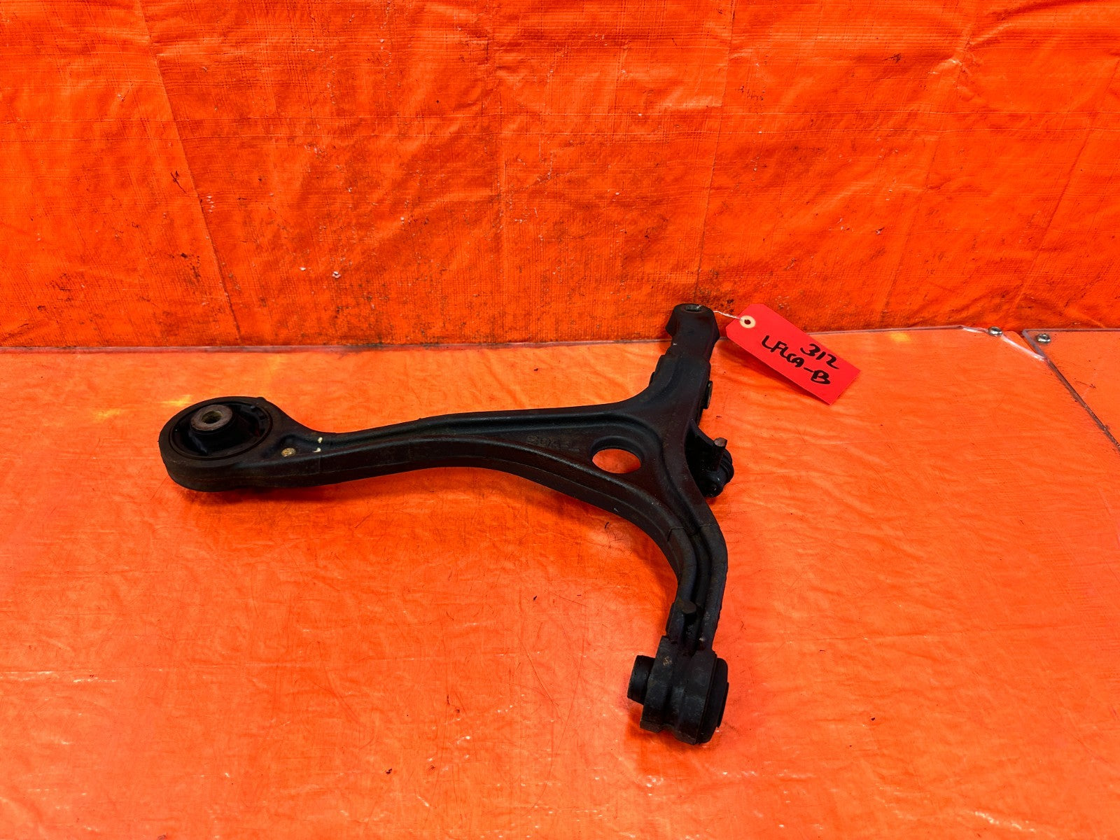 09 14 ACURA TSX   DRIVER LEFT FRONT   LOWER CONTROL ARM   OEM FACTORY #3120