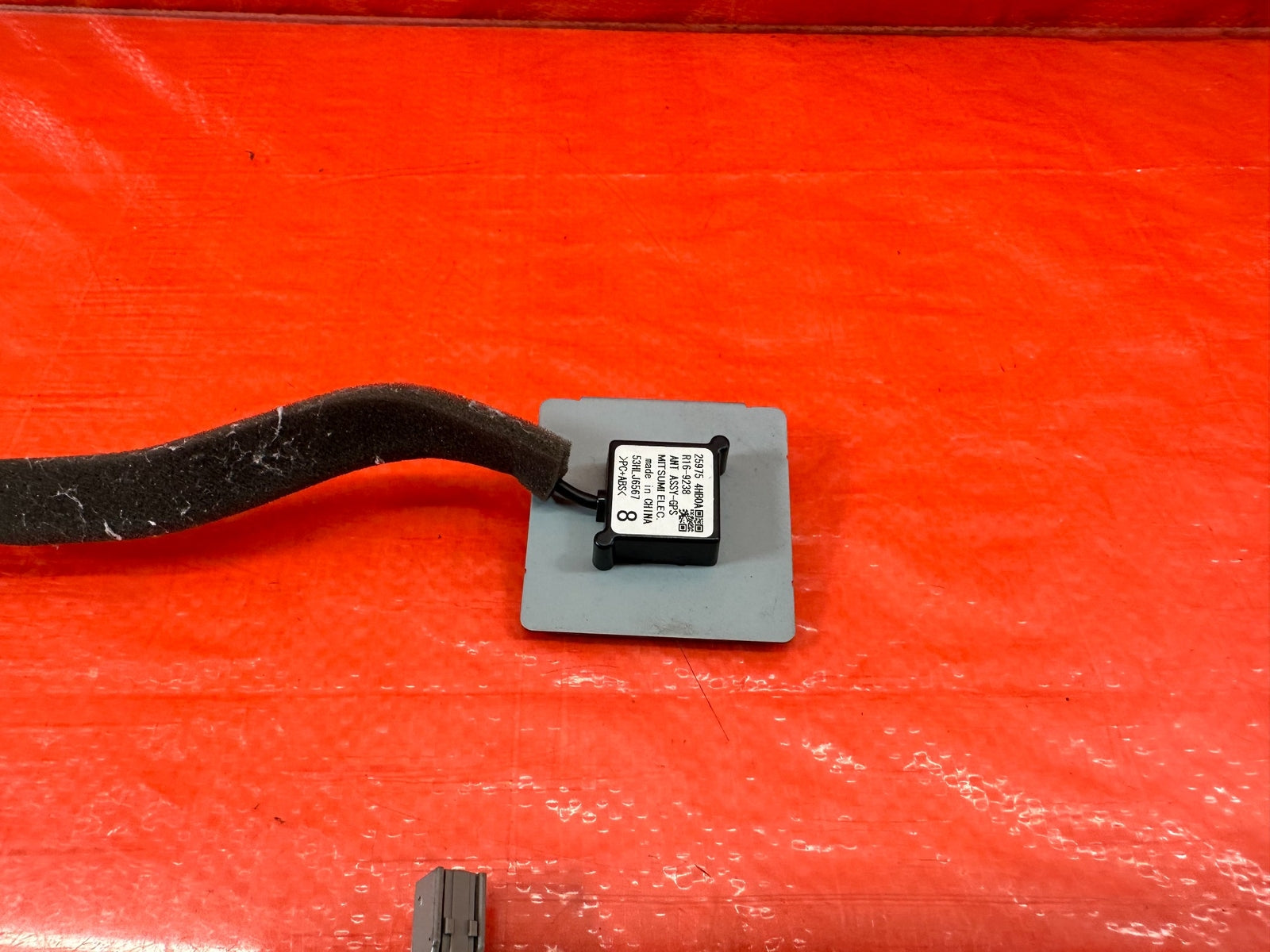 14 20 INFINITI Q50 & 17 20 Q60   GPS RECEIVER ANTENNA   OEM FACTORY #1857