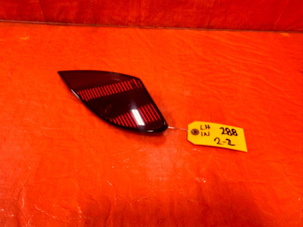 02 05 LEXUS SC430   DRIVER LEFT INNER TRUNK MOUNTED TAIL LIGHT LAMP OEM 2880