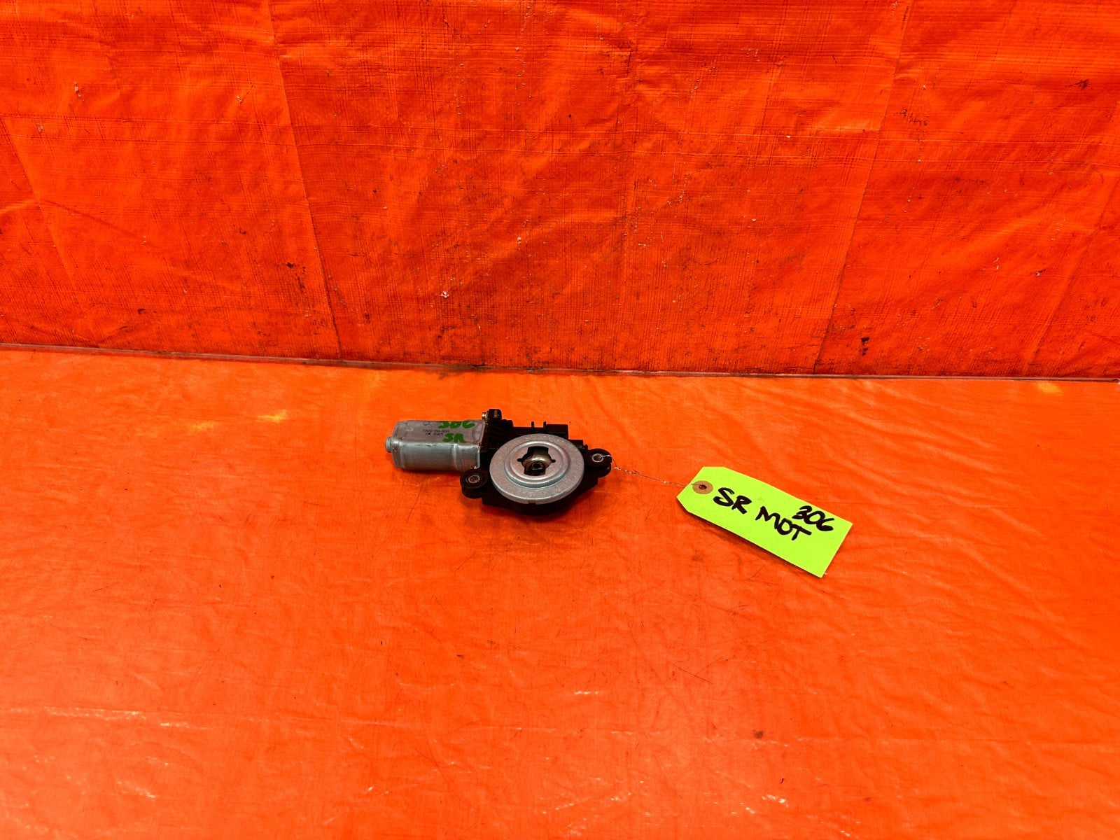 02 05 HONDA CIVIC SI EP3 HATCHBACK SUNROOF MOONROOF SLIDING ROOF MOTOR   OEM 3060