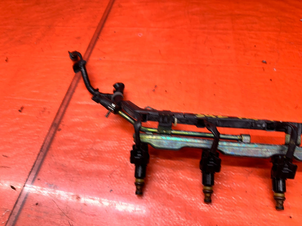 04-05 ACURA TSX 4D 2.4L K24A2 FUEL INJECTOR RAIL SET WITH PIGTAILS WIRING #34211