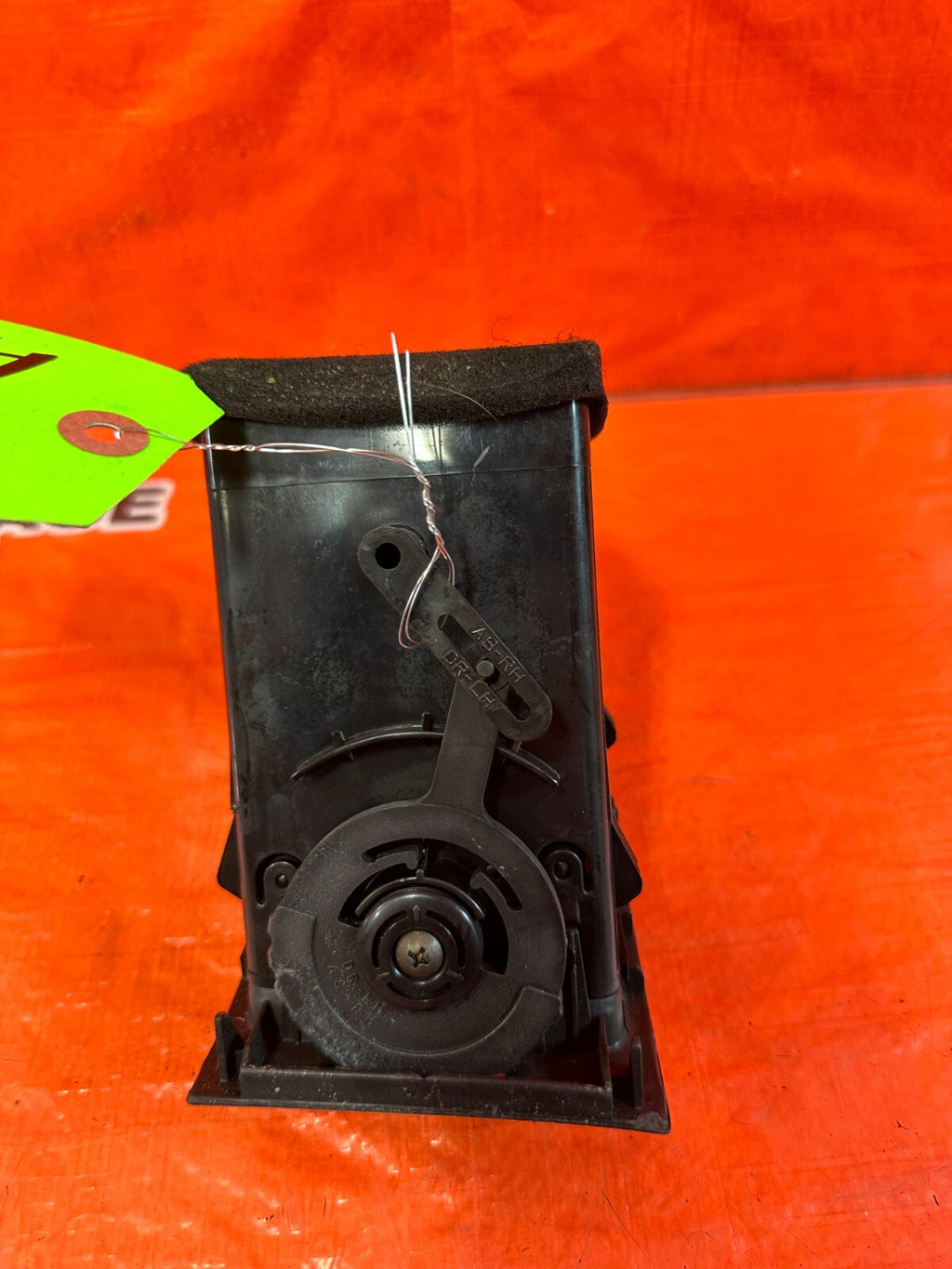 97 01 HONDA PRELUDE   DRIVER LEFT AC AIR CONDITIONING VENT L LH   OEM #2597