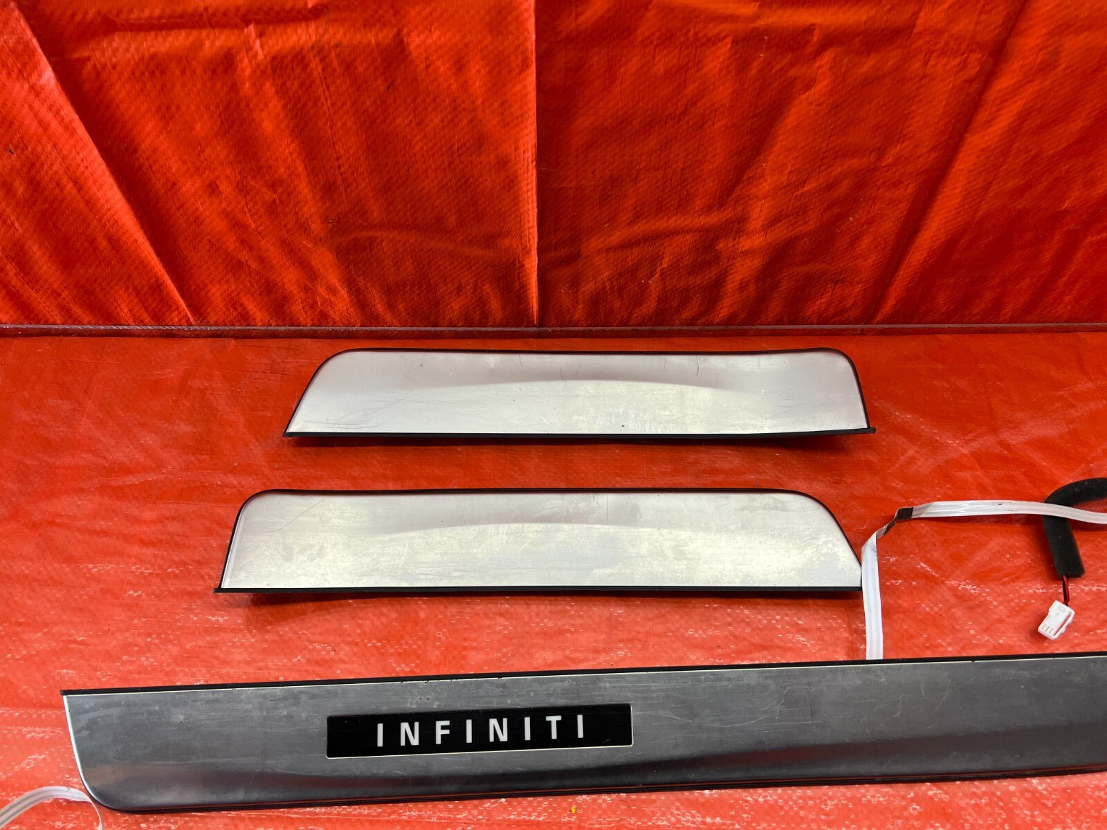 2017 INFINITI Q50 ILLUMINATING LED SCUFF PLATE FLOOR PILLAR SET FRONT REAR OEM7