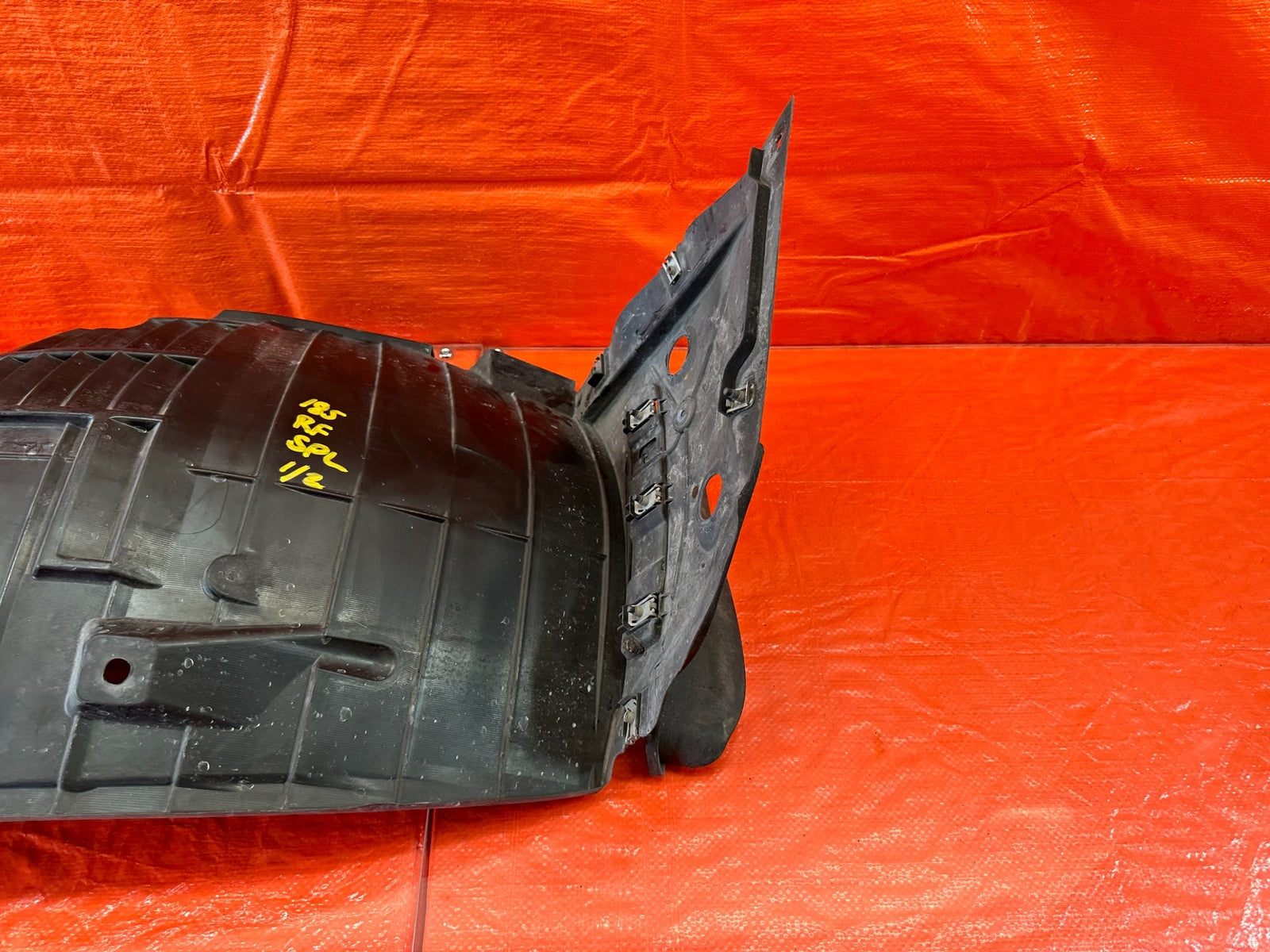 14 20 INFINITI Q50   FENDER LINER SPLASH SHIELD   PASSENGER RIGHT FRONT OEM #1855