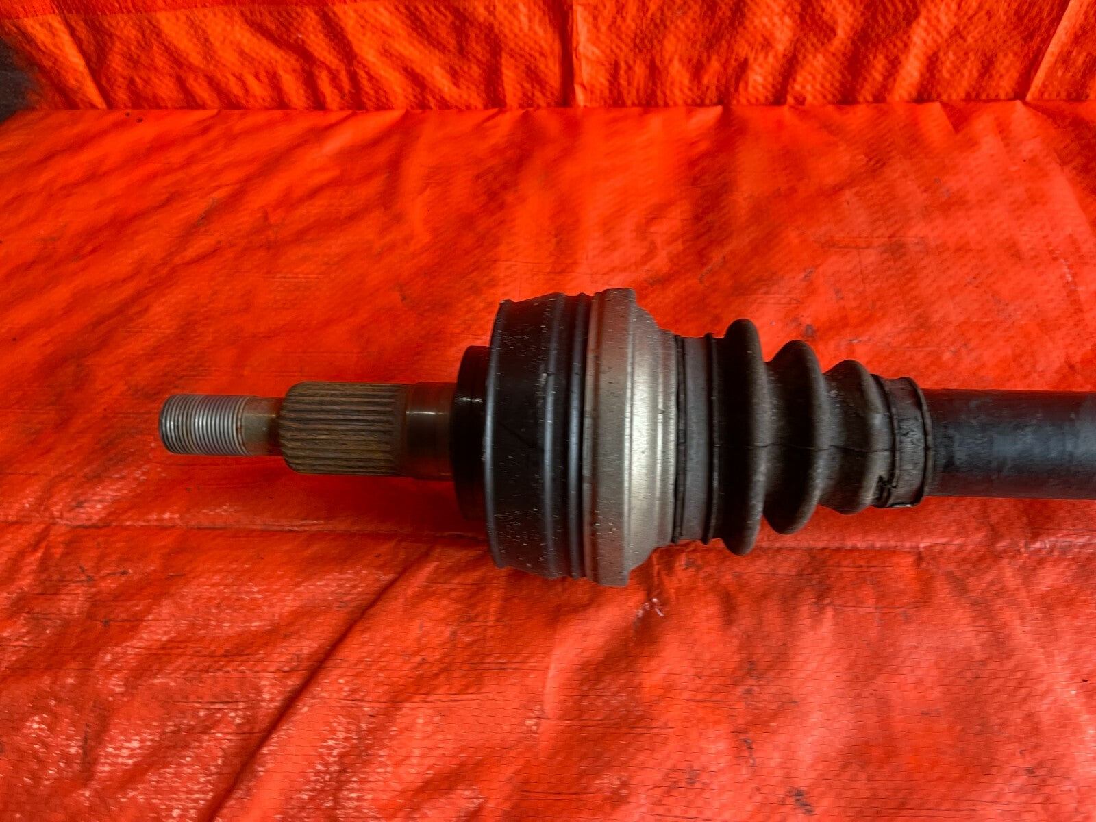 11 16 PORSCHE   PANAMERA 4 MODEL   LEFT OR RIGHT REAR AXLE DRIVESHAFT   OEM #657