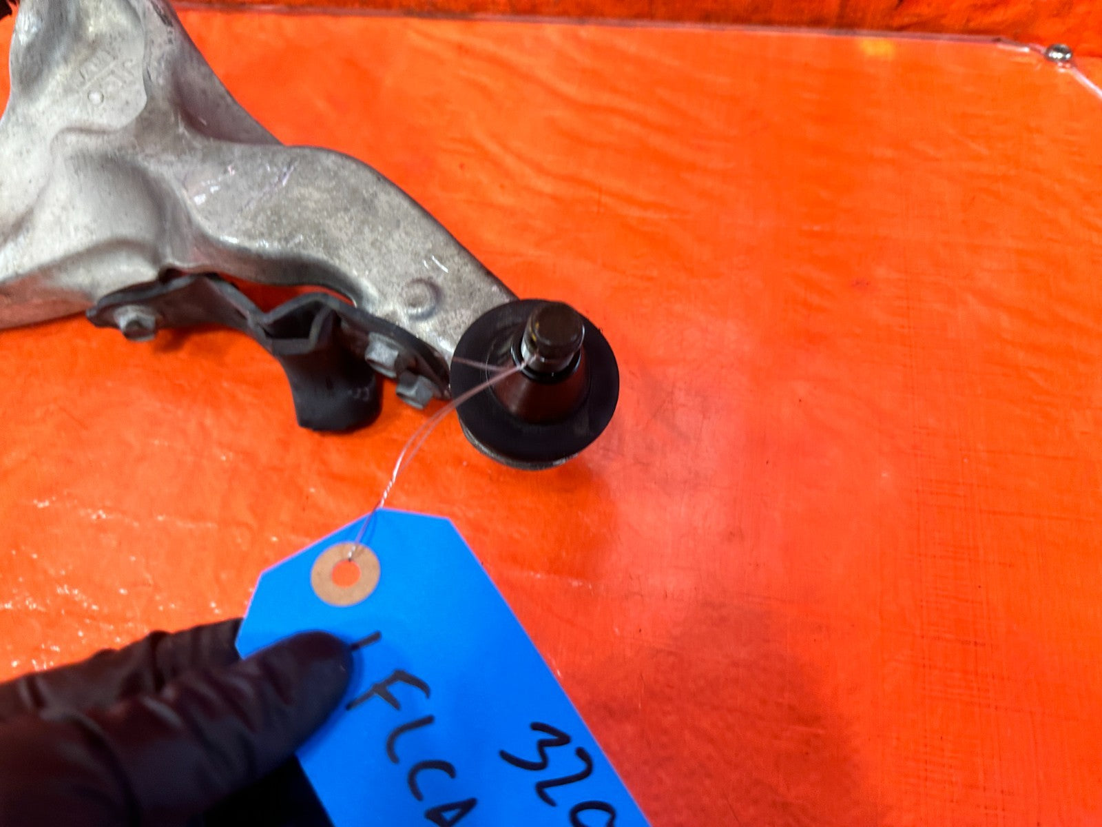 2008 08 INFINITI G37 2D RWD ONLY DRIVER LEFT FRONT LOWER CONTROL ARM OEM 3206