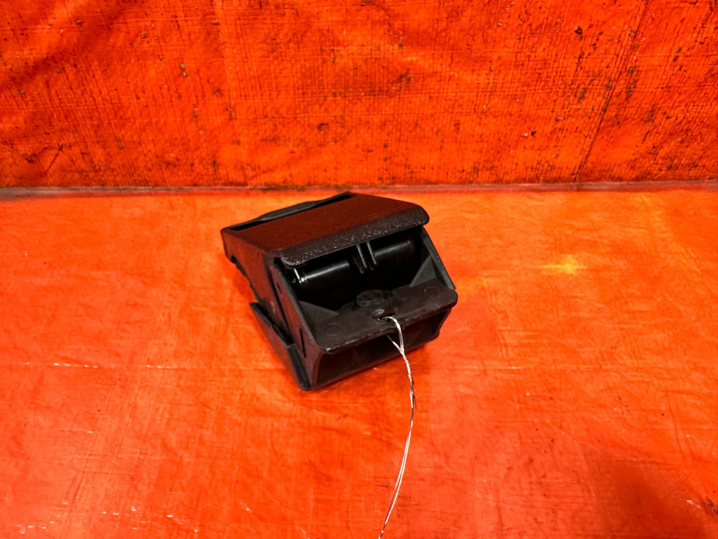 90 91 HONDA CIVIC HATCHBACK  DASHBOARD MOUNTED LEFT CUBBY POCKET CONSOLE OEM 3253