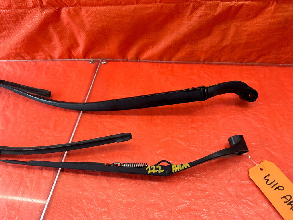 14 20 INFINITI Q50   WINDSHIELD WIPER ARMS   LEFT AND RIGHT ARM SET   OEM #2223