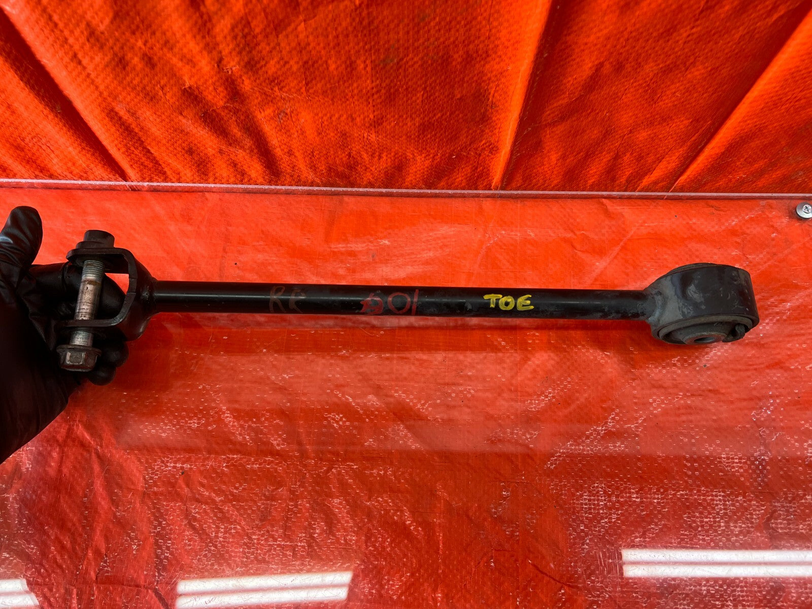 04 08 ACURA TL   LEFT OR RIGHT REAR   REAR LEADING LATERAL LINK ARM   OEM #106 9