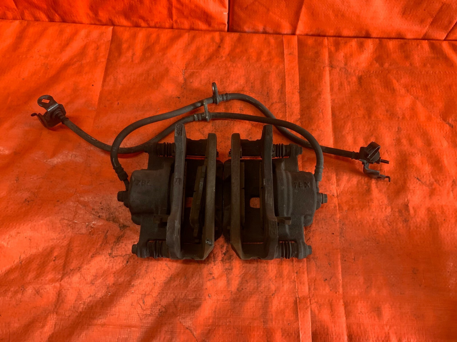 06 11 HONDA CIVIC SI   FRONT BRAKE CALIPER CALIPERS    LEFT AND RIGHT   OEM OE6