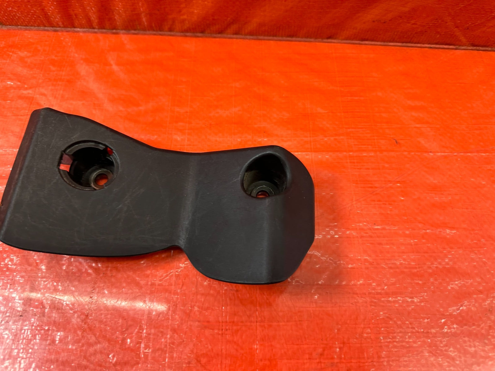 00 09 HONDA S2000   TRIM CARPET STAY ACCELERATOR STROKE STOPPER   OEM #1975