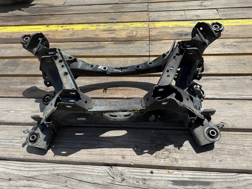 04 11 MAZDA RX8 RX 8   REAR SUB FRAME CROSSMEMBER MOUNTING BRACKETS   OEM 30314