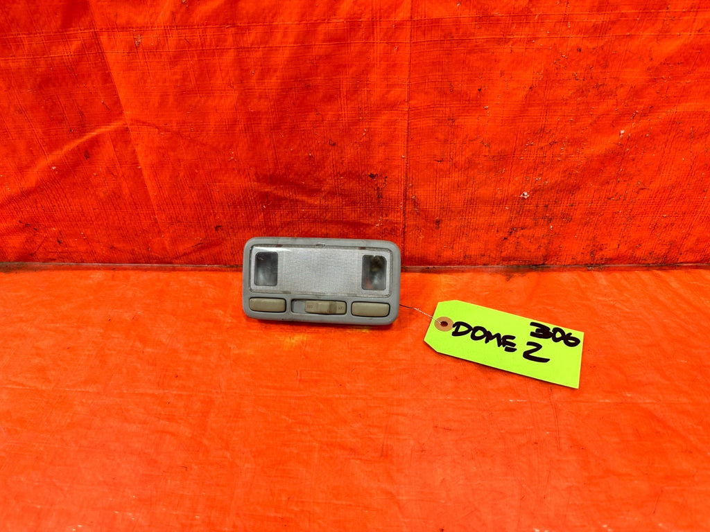 02 05 HONDA CIVIC SI EP3 HATCHBACK   FRONT   DOME MAP READING LIGHT LAMP OEM 3060