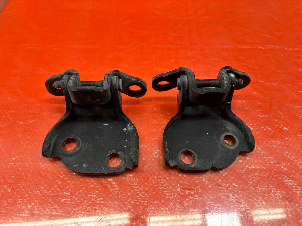 00 09 HONDA S2000   DOOR HINGE SET   UPPER & LOWER   RIGHT SIDE HINGES OEM #1970