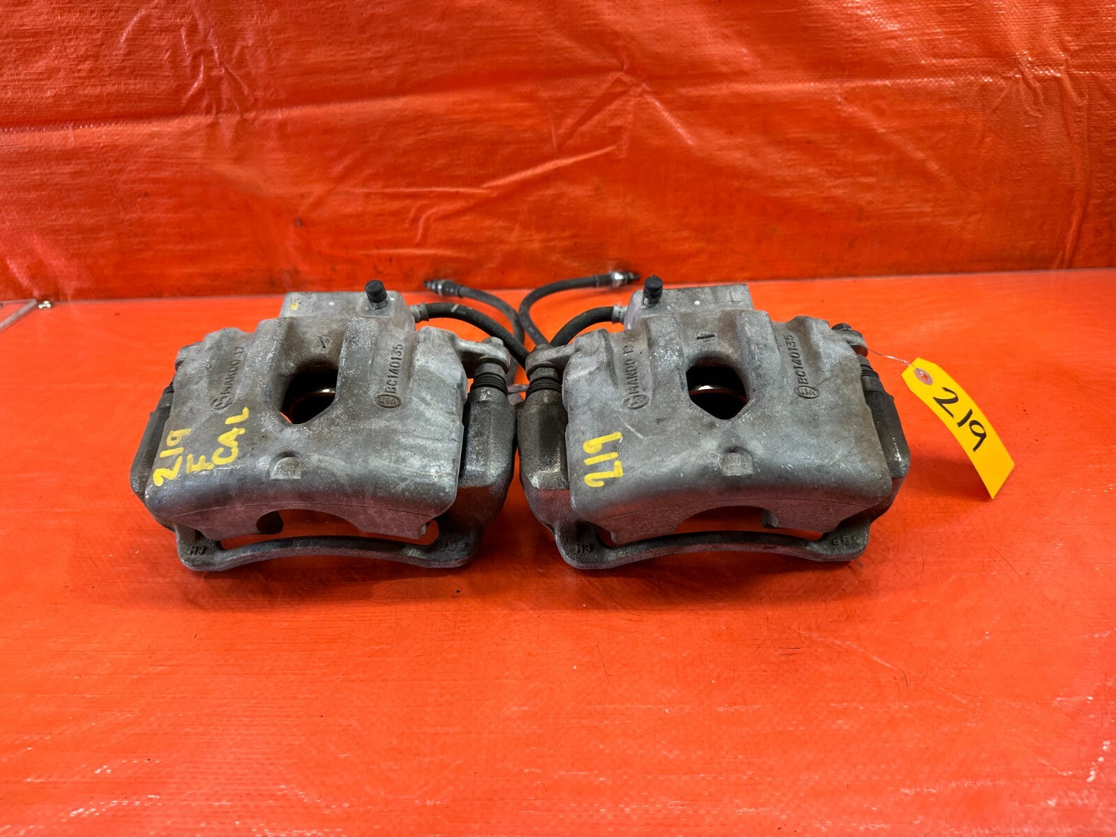 10 16 HYUNDAI GENESIS COUPE   NON BREMBO   FRONT BRAKE CALIPERS LEFT RIGHT #2197