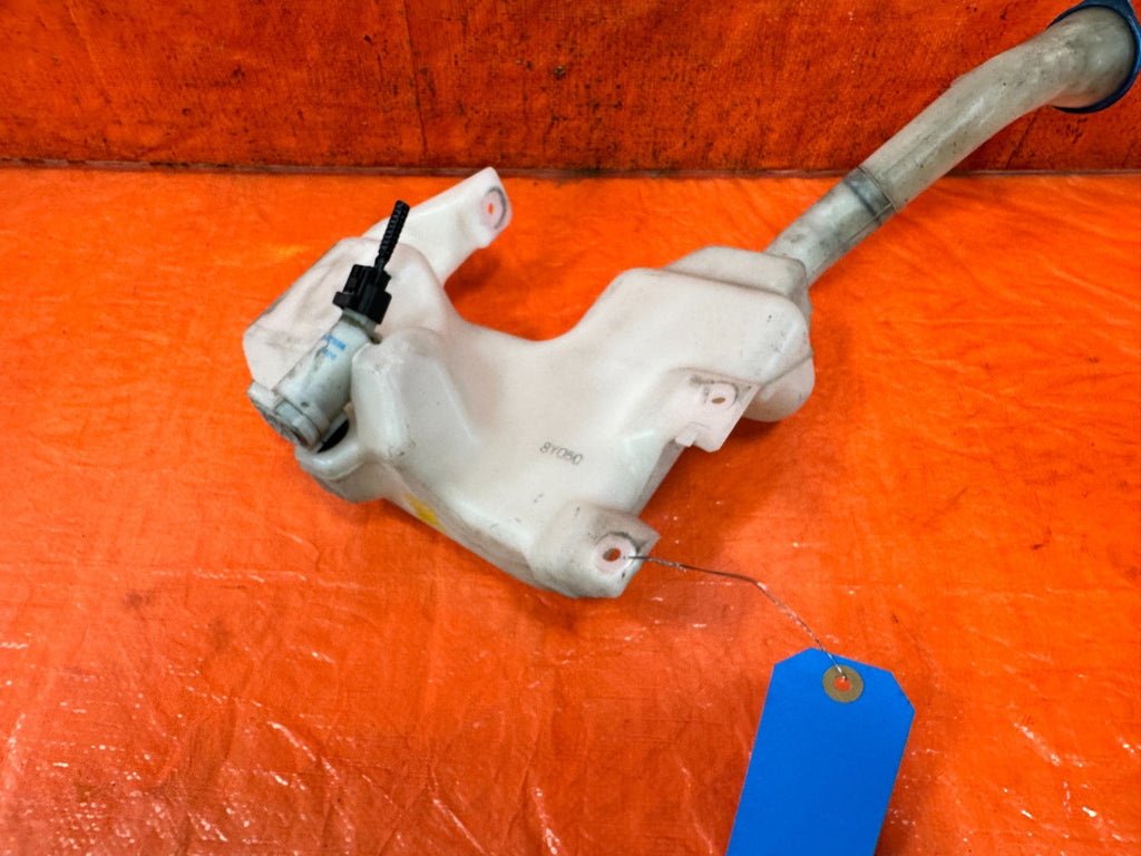 09 14 ACURA TSX   WINDSHIELD WIPER FLUID RESERVOIR TANK W/ MOTORS   OEM OE #3217
